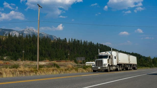 Déménager dans le Nord-du-Québec : une aventure à préparer avec rigueur 