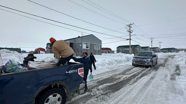Crise à Puvirnituq : le gouvernement du Québec intervient face à la pénurie d’eau sans précédent