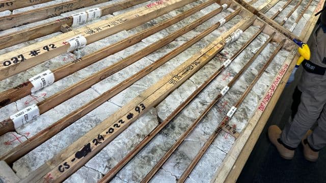 Q2 Metals dévoile des teneurs lithium significatives et confirme l’extension du gisement Cisco en territoire cri