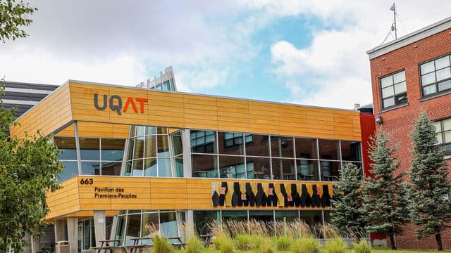 L’École d’études autochtones de l’UQAT poursuit sa croissance dix ans après sa création 