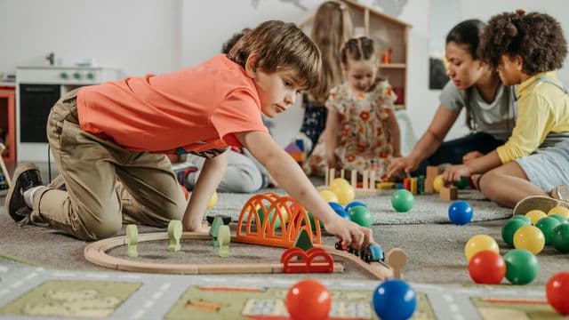 Nord‑du‑Québec ciblé dans la création de nouvelles places en services de garde 