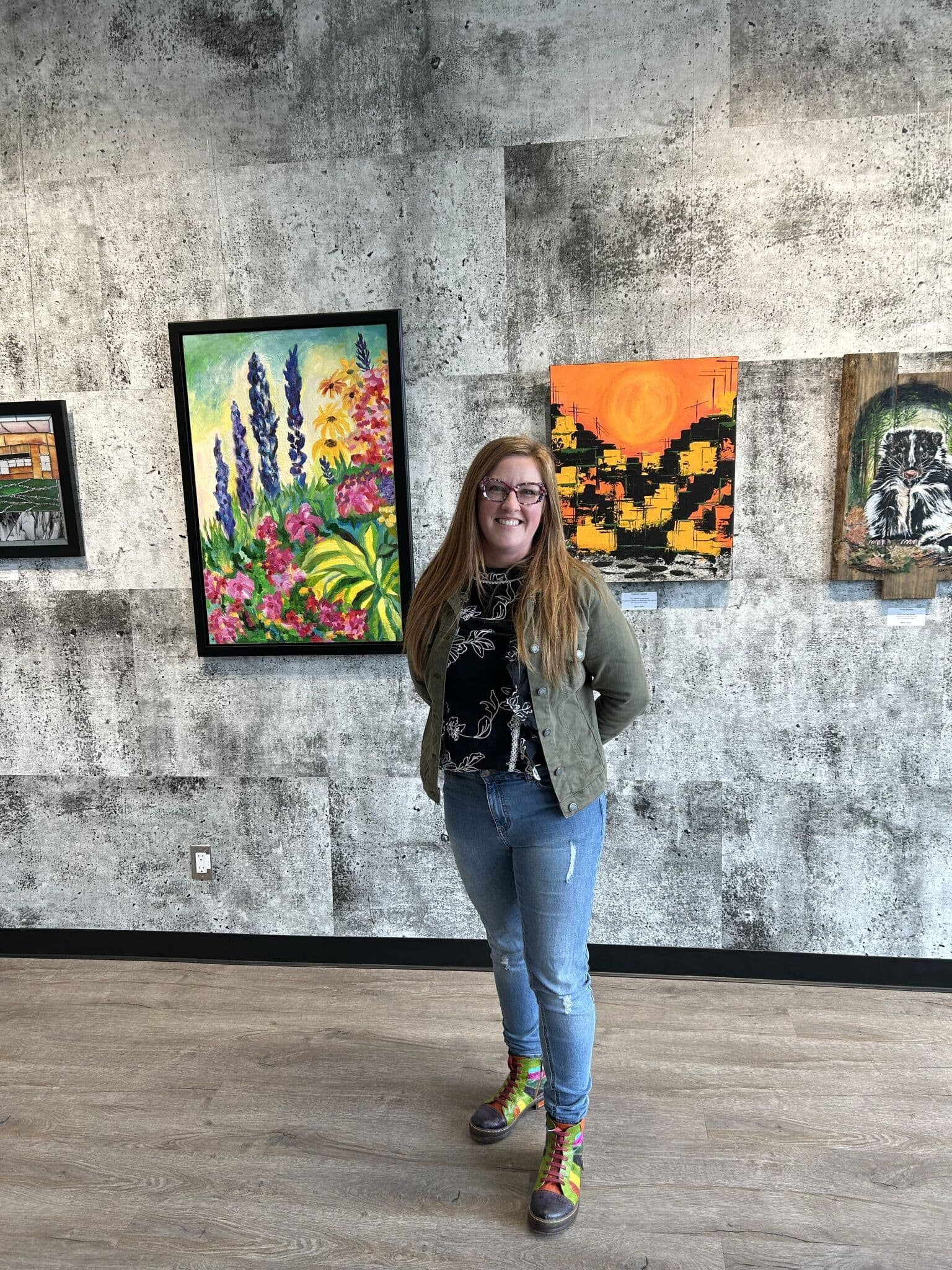  Stéphanie Thompson, artiste peintre et directrice artistique de la galerie d'Art AU de Matagami 