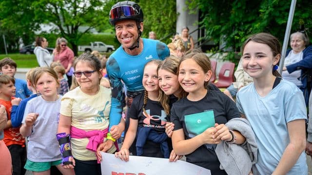 Christian Vachon boucle un périple de 2 125 km et ouvre les portes de sa fondation à la Baie-James