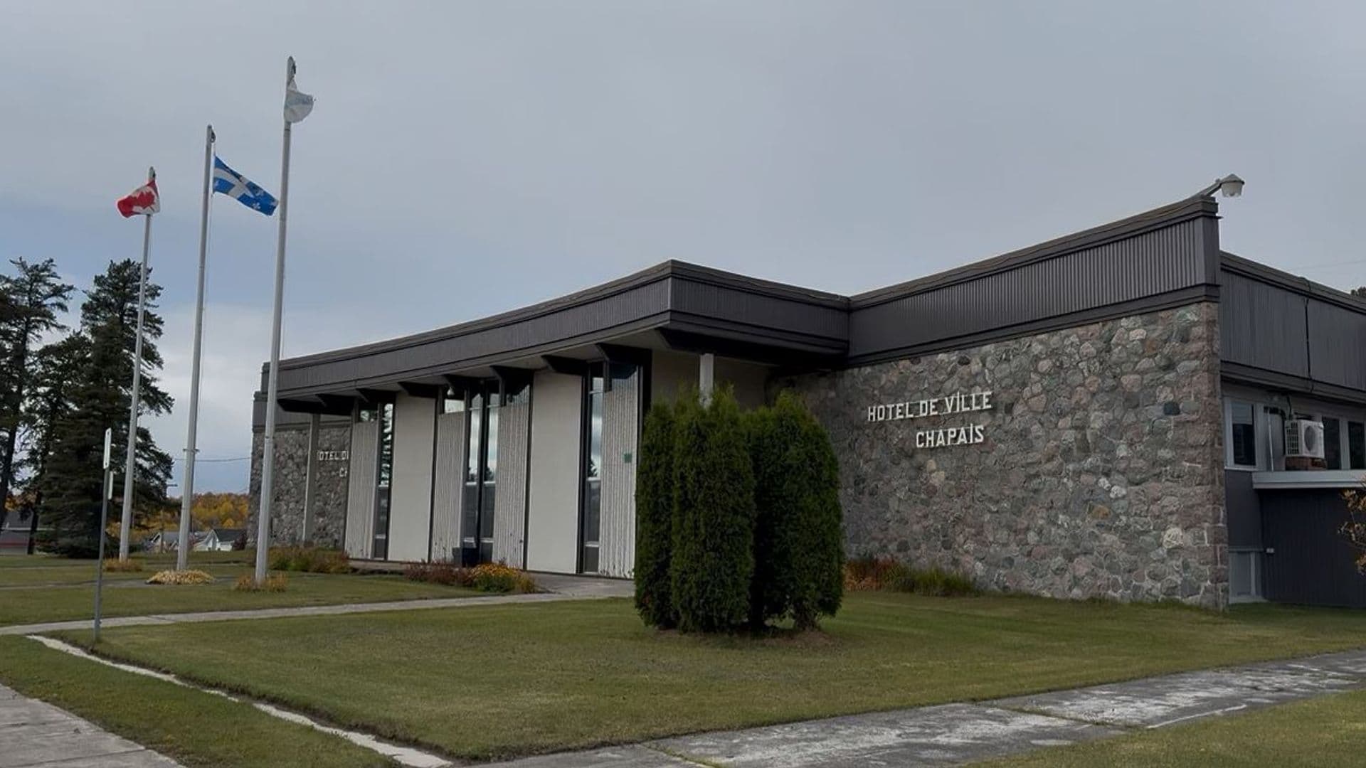 Il souhaite également transformer cette municipalité jamésienne en modèle de développement durable et un exemple de résilience régionale.