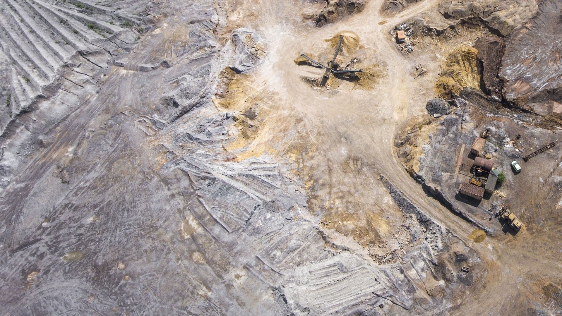 De son côté, Epic Gold Corp. continue d’évaluer le potentiel aurifère du projet Fenton après une première phase de forage déjà réalisée.